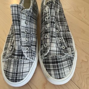 Woman Corky’s plaid sneakers Size 9